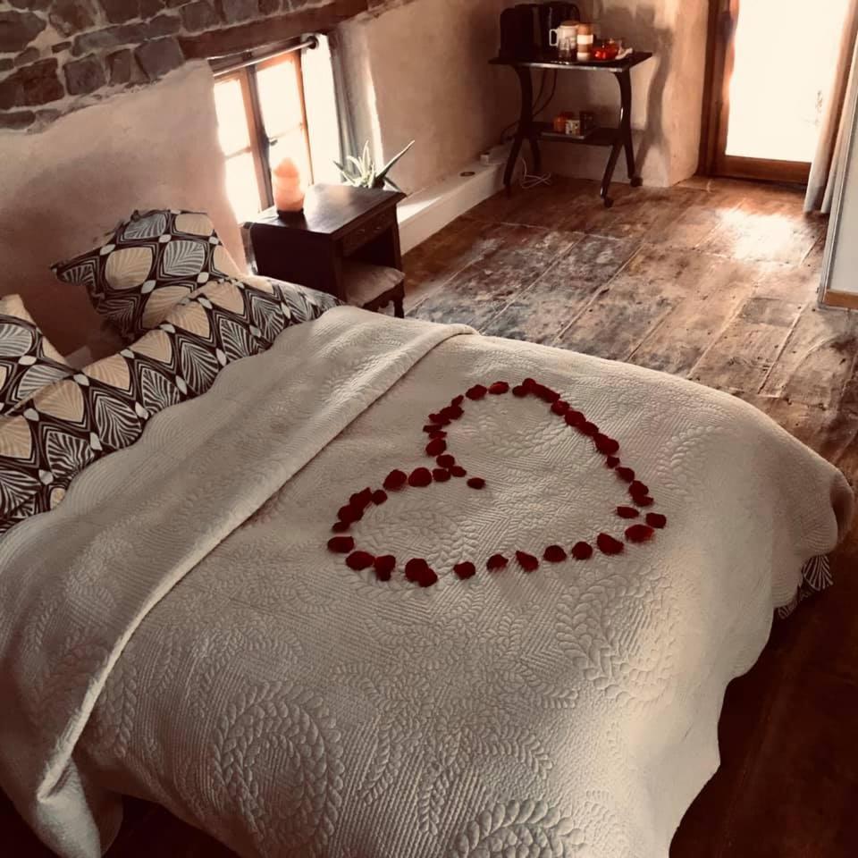 Le Chatel en Beaujolais Valsonne Extérieur photo